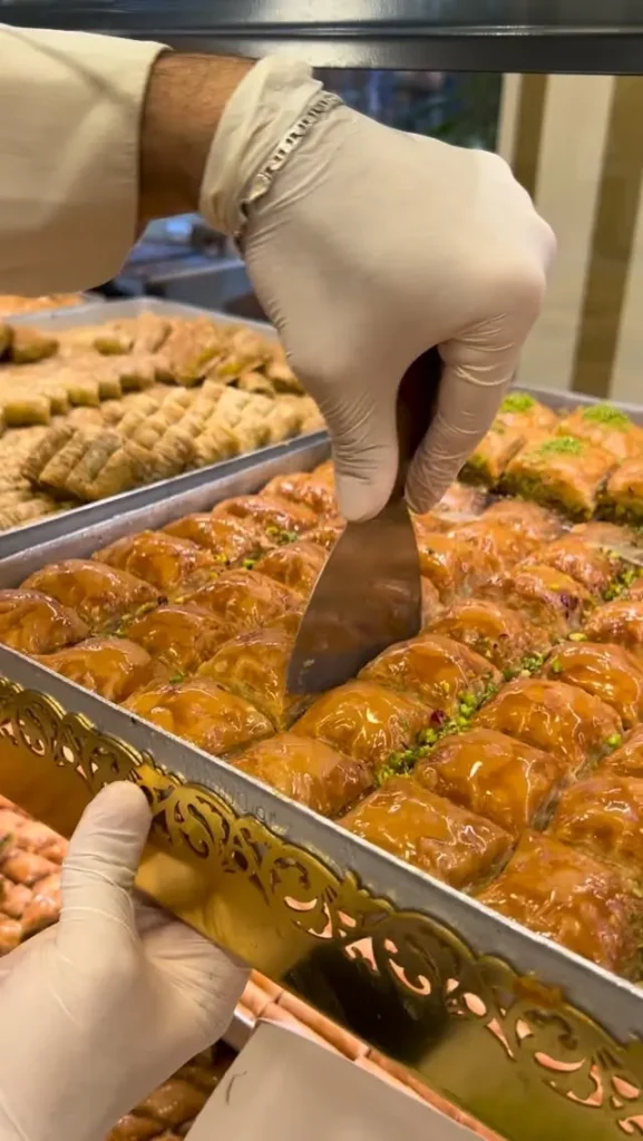 baklava yapım aşamaları